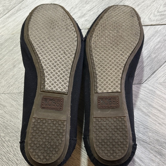 Bobs By Skechers Women’s Black Ballet Flats with Sparkles - Picture 5 of 6
